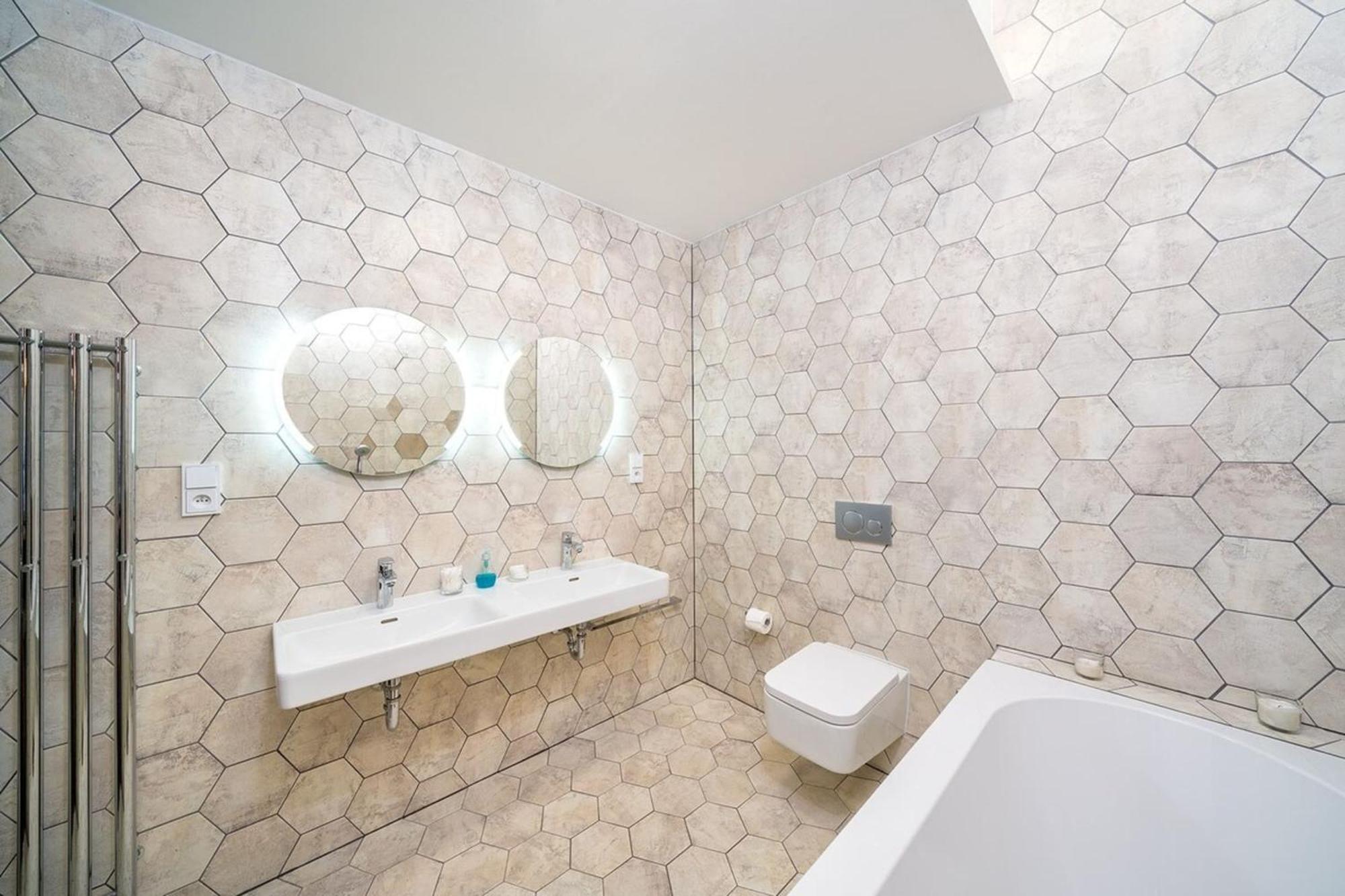 Quiet City Center Apartment In Hip & Foodie Area براغ المظهر الخارجي الصورة