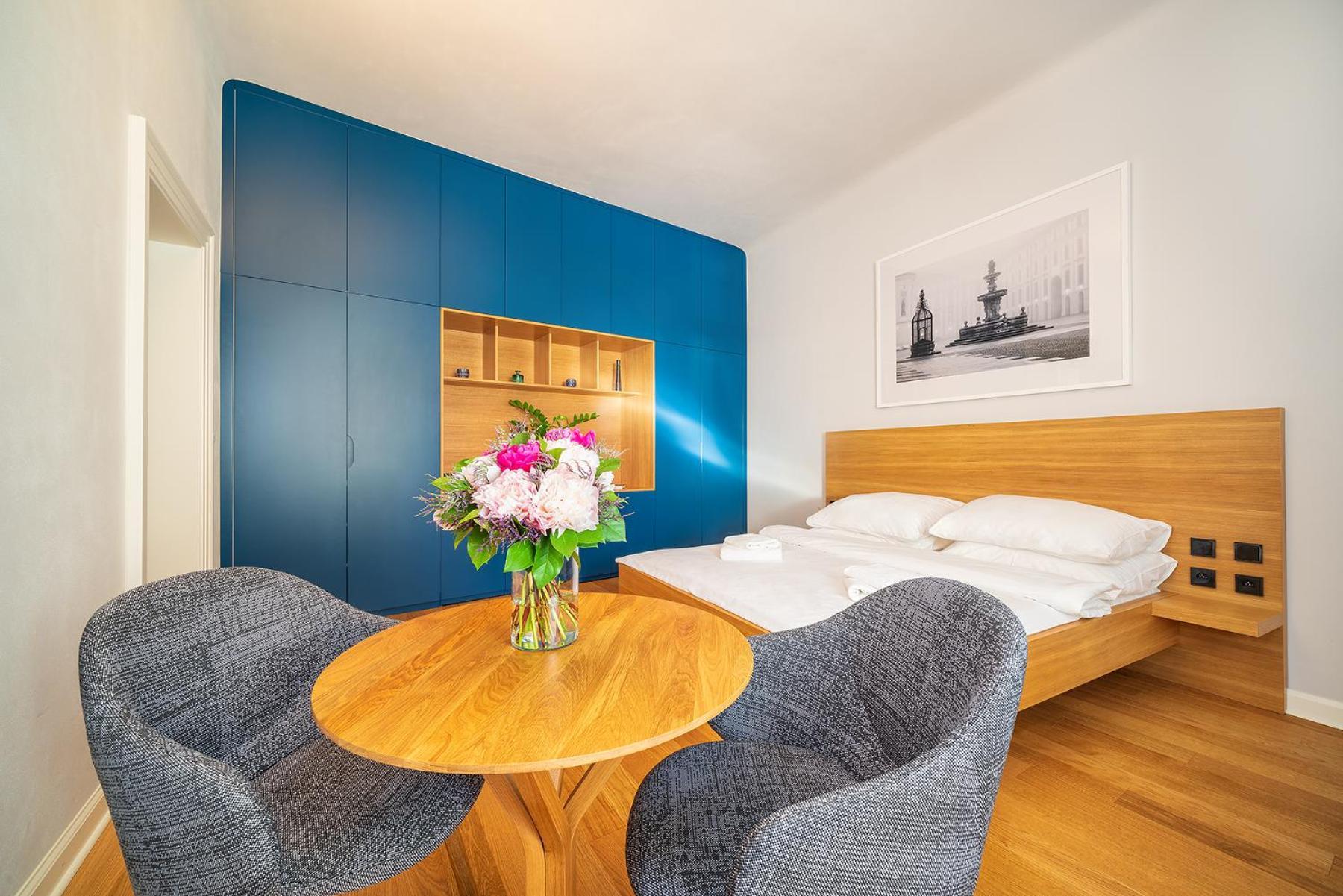 Quiet City Center Apartment In Hip & Foodie Area براغ المظهر الخارجي الصورة